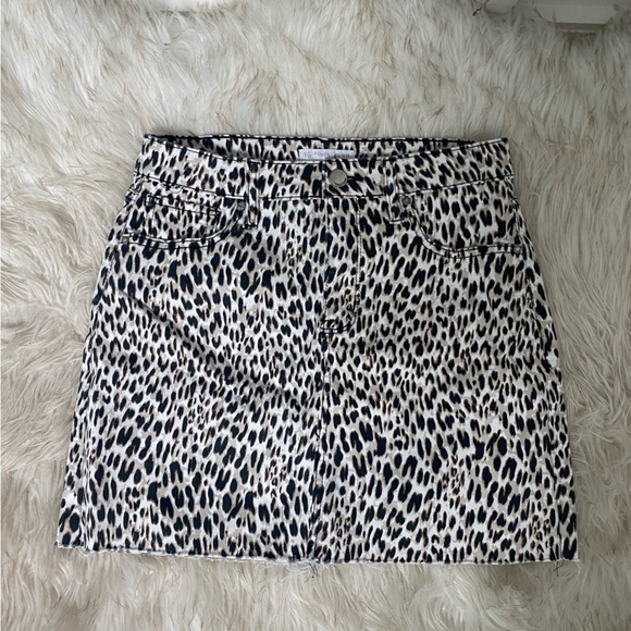 Denim Cheetah print mini skirt - Picture 1 of 3